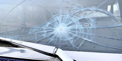 Common Causes of Cracked Windshields and How Windshield Repair in Roseville, CA Can Help